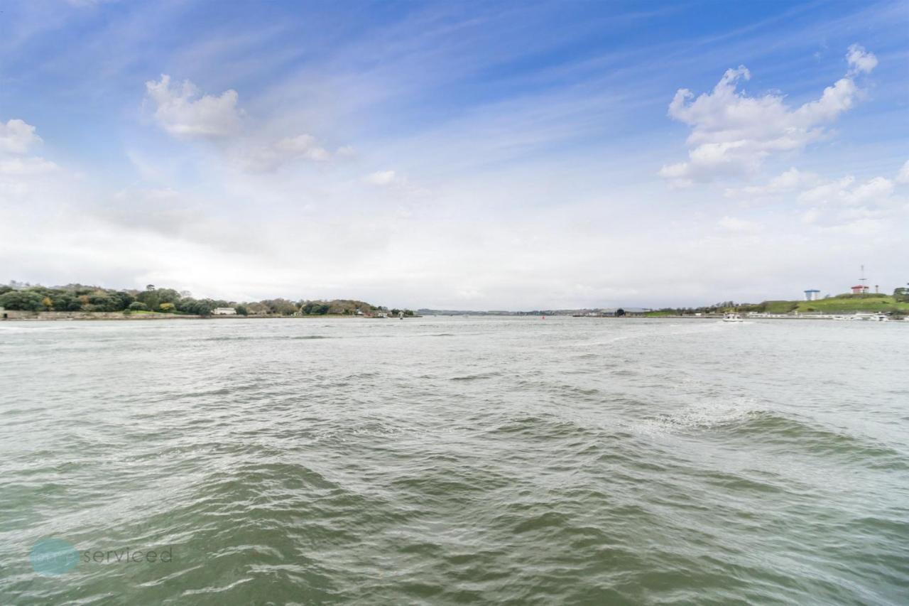 Ferienwohnung 2 Bed- Edgcumbe View By Pureserviced Plymouth Exterior foto